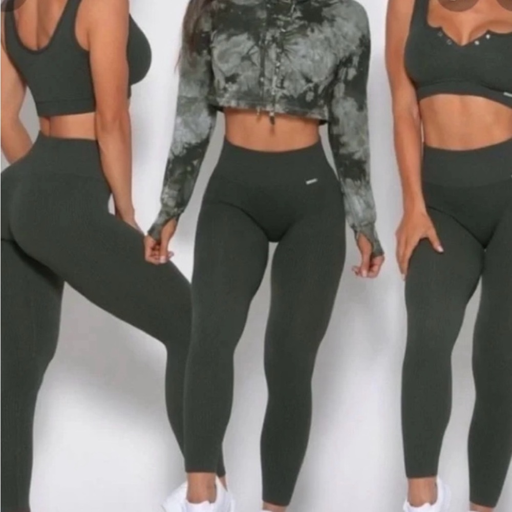Bombshell sportswear